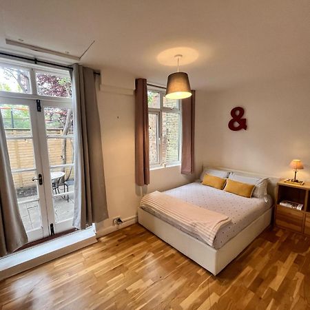 Charming 1-Bedroom Apartment Southfields, Λονδίνο Εξωτερικό φωτογραφία